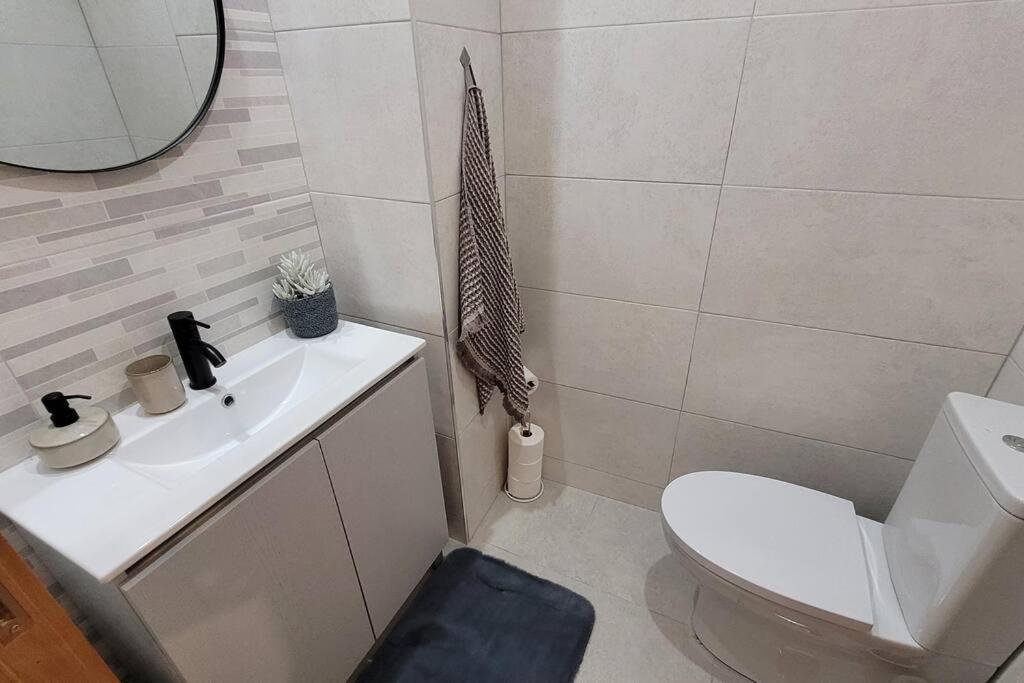 Ao Lado Da Estacao Do Metro! Appartement Vila Nova de Gaia Buitenkant foto